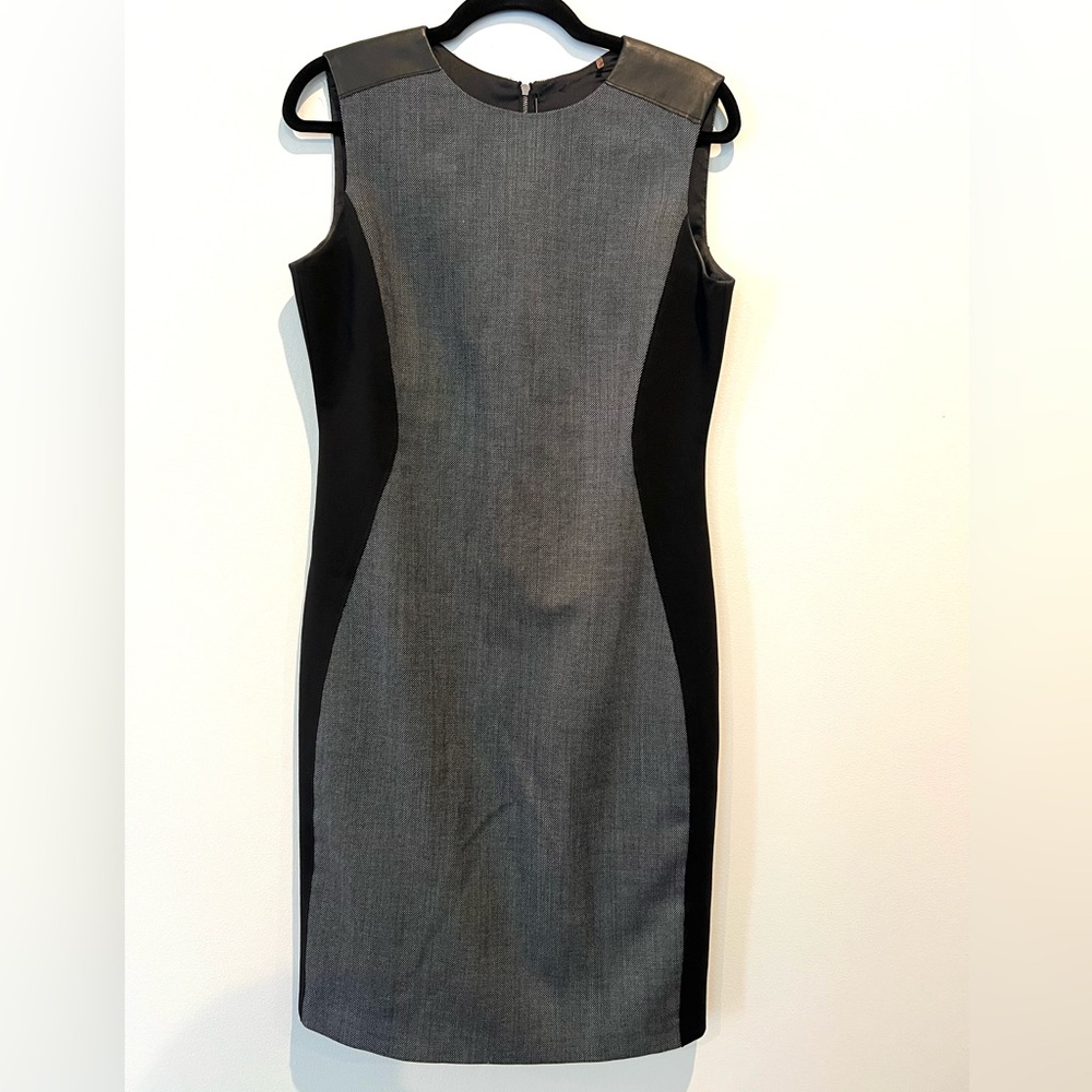 Elie Tahari Gray and Black Sleeveless Dress
